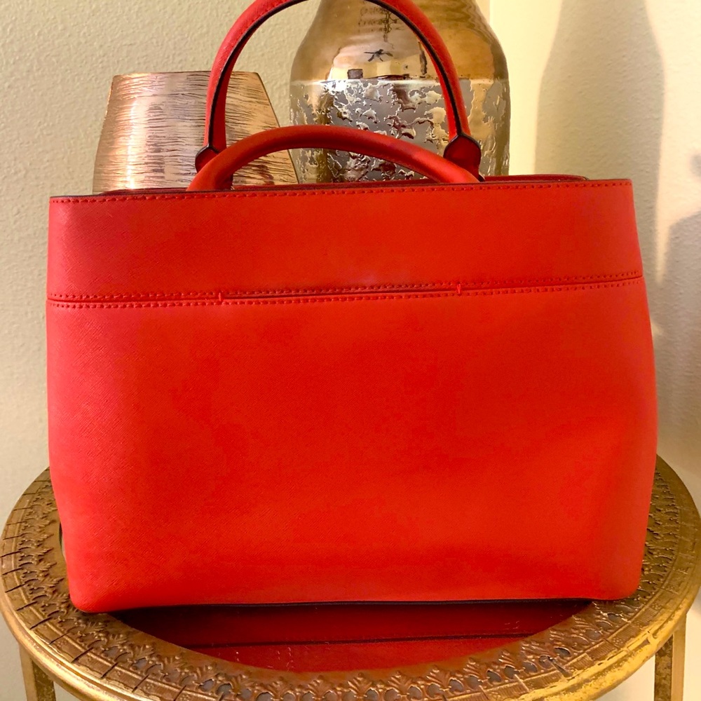 Michael Kors Hailee Medium Satchel